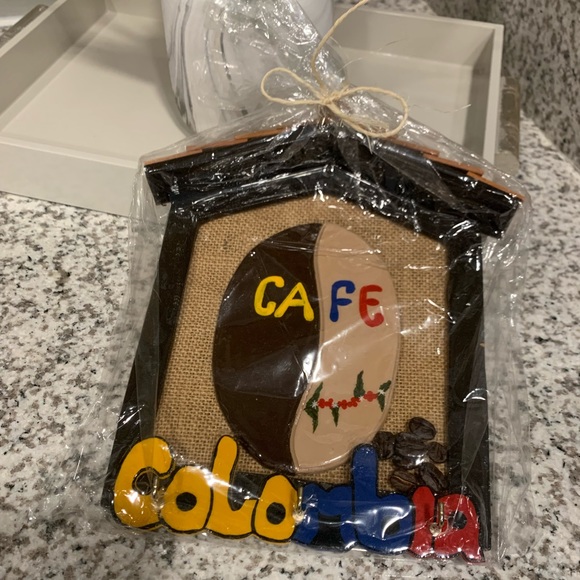 Colombia 🇨🇴 Key Storage - Picture 3 of 7